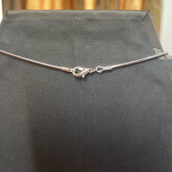 Stainless Steel Heart Necklace Pendant - Picture 4 of 4